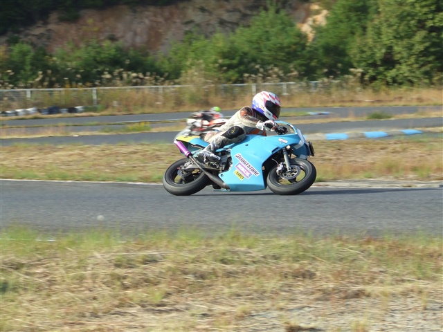 This picture is for quick loading of picture.